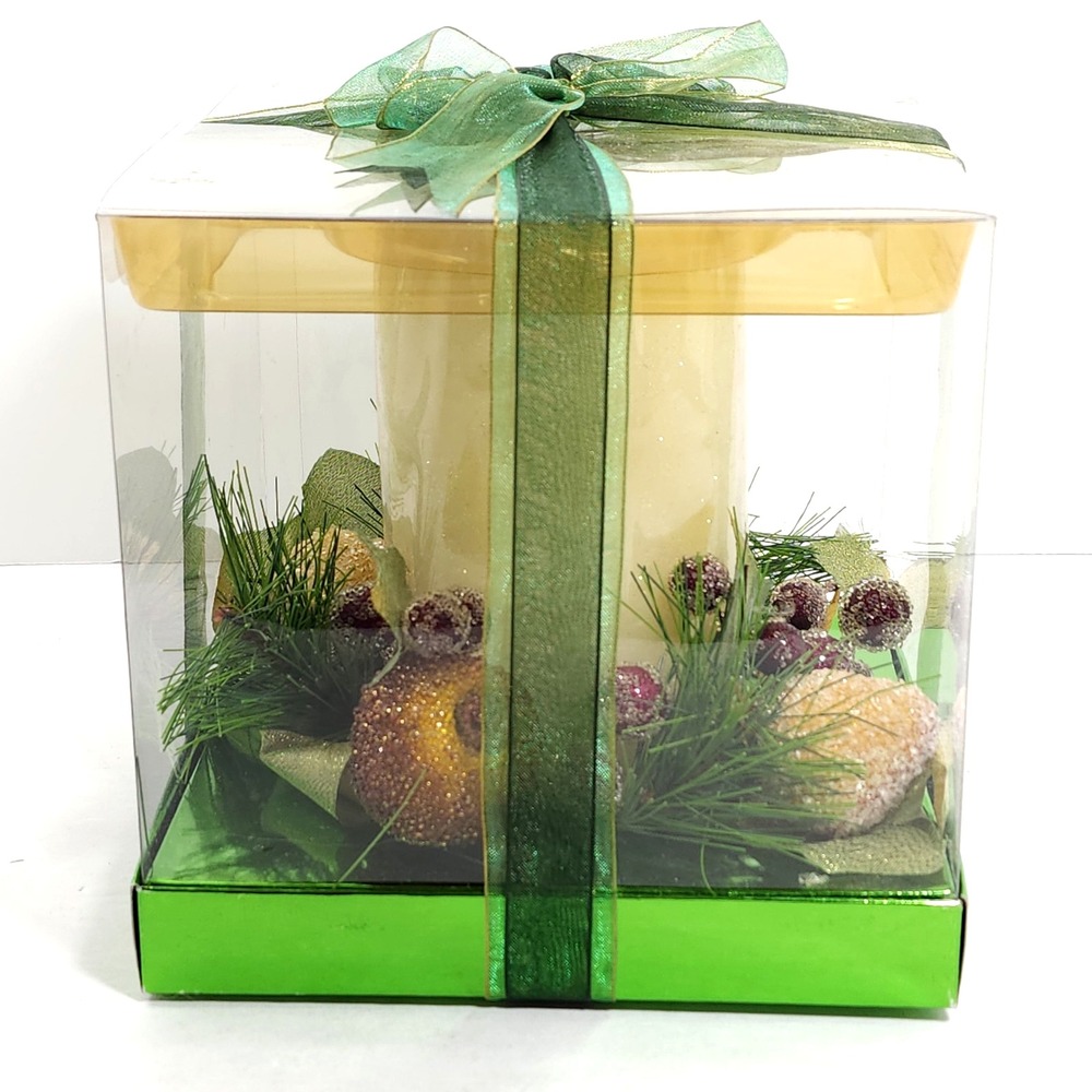 Kohl's Christmas Holiday Green‎ and Gold Pillar Candle Wreath Base New